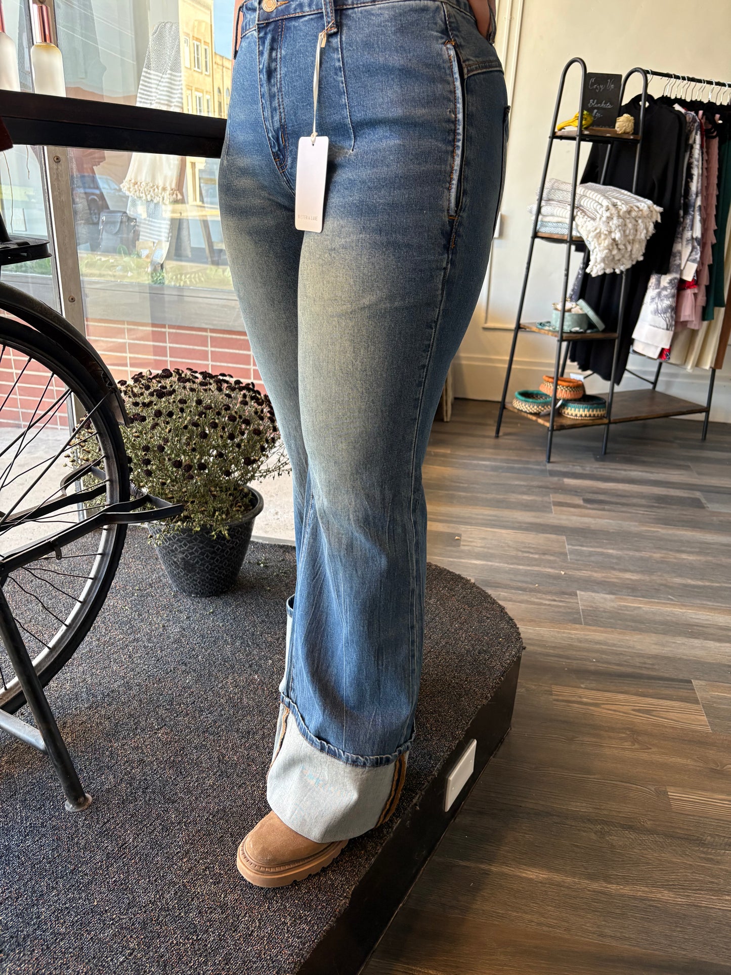 PREMIUM MID RISE CUFFED FULL LENGTH JEANS W2442PIA