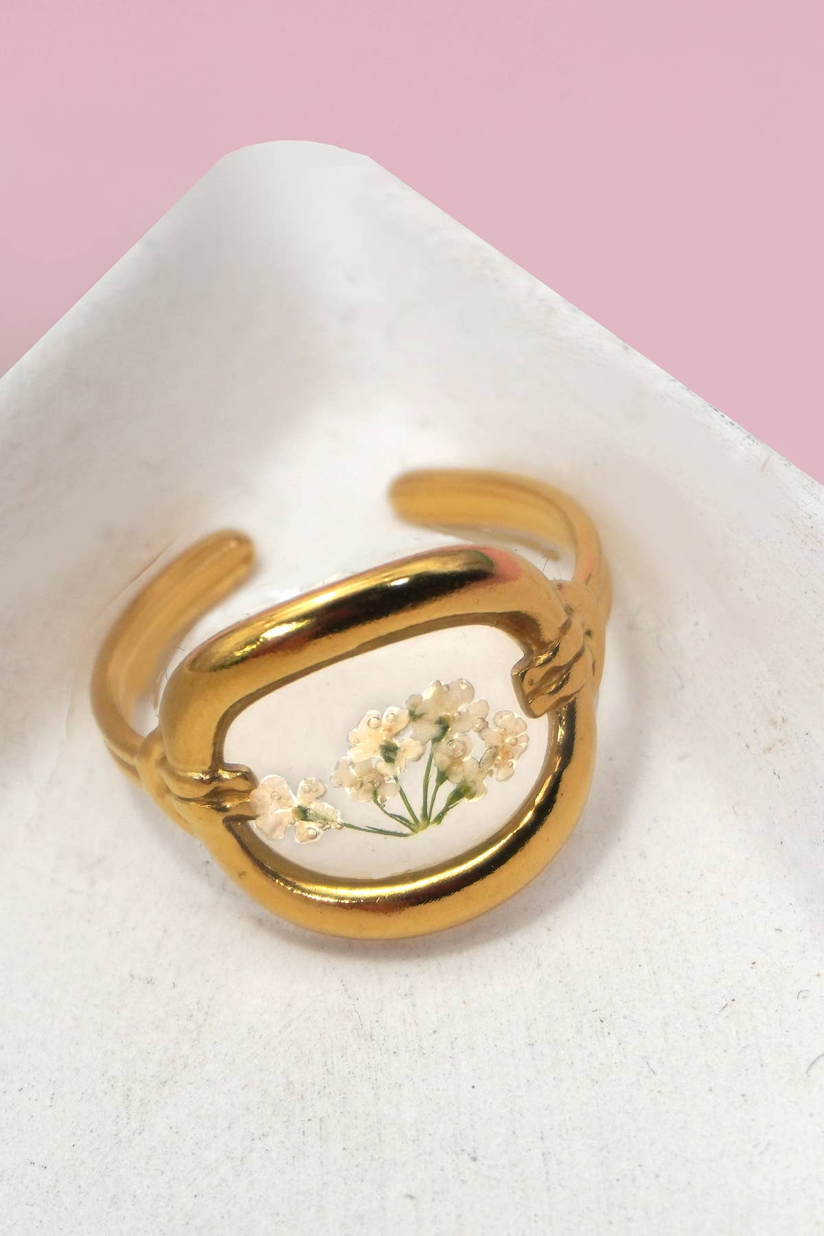 18K STAINLESS STEEL TARNISH FREE FLORAL RINGS | 40R104