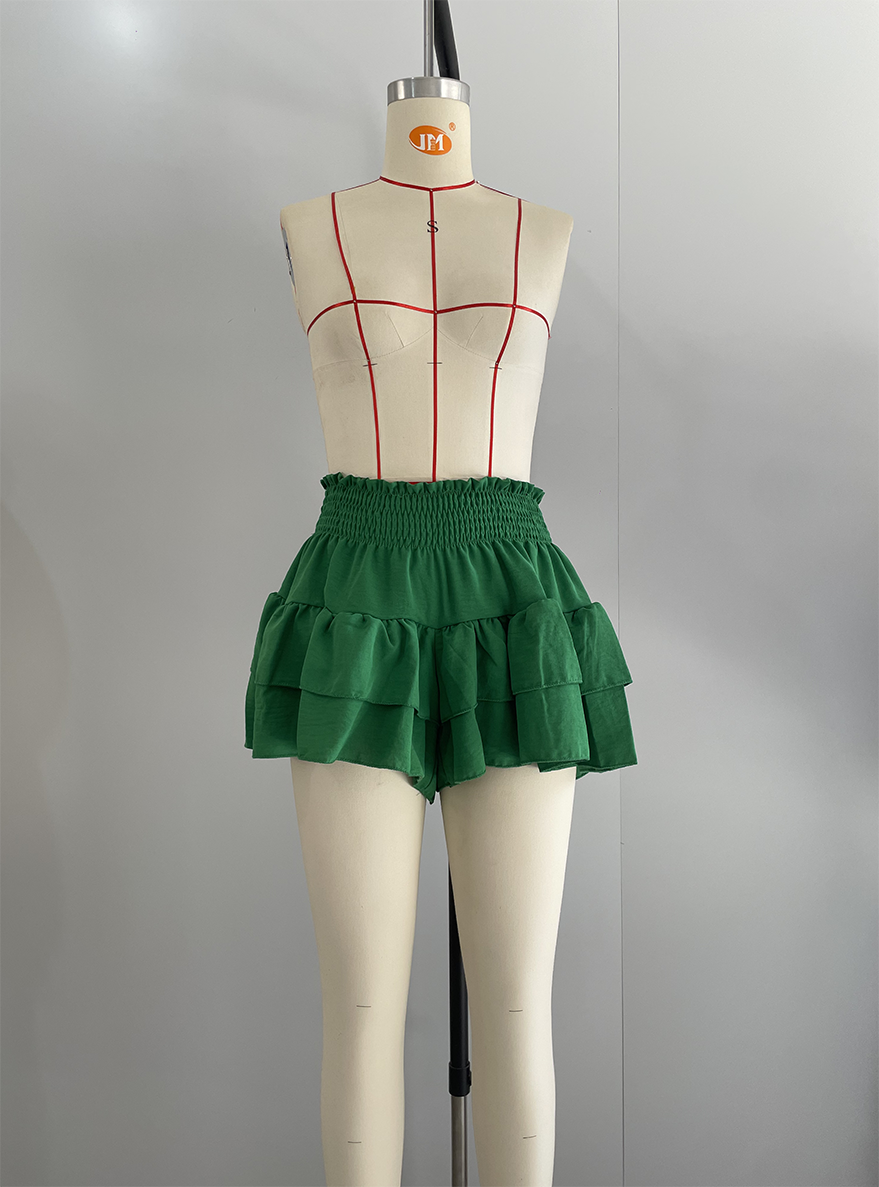 Ruffle Waist Stretch Shorts