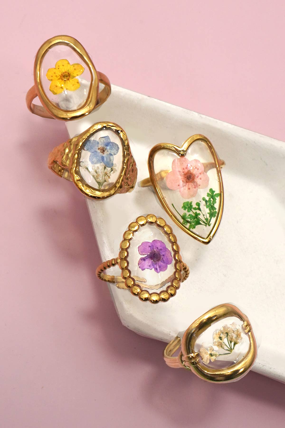 18K STAINLESS STEEL TARNISH FREE FLORAL RINGS | 40R104