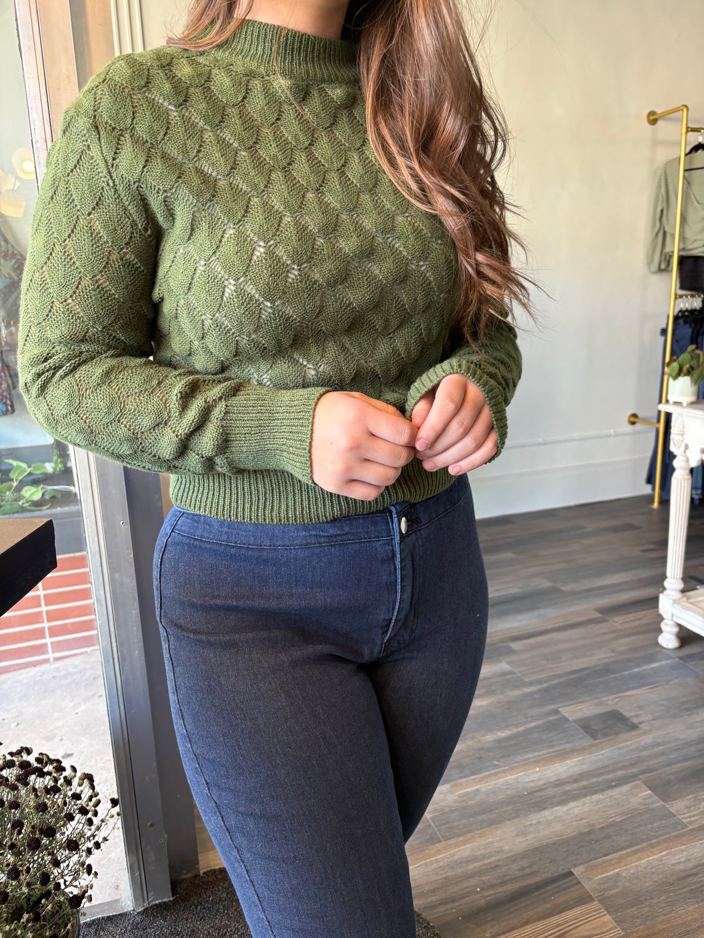 WOMEN SCALES PATTERN KNITTED HIGH NECK SWEATER_CWOSWL0465