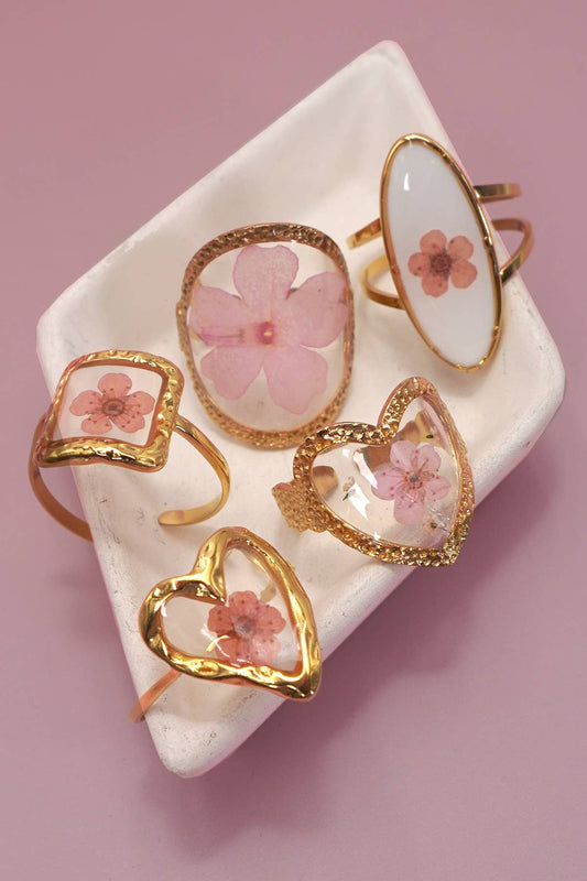 18K STAINLESS STEEL TARNISH FREE FLORAL RINGS | 40R104